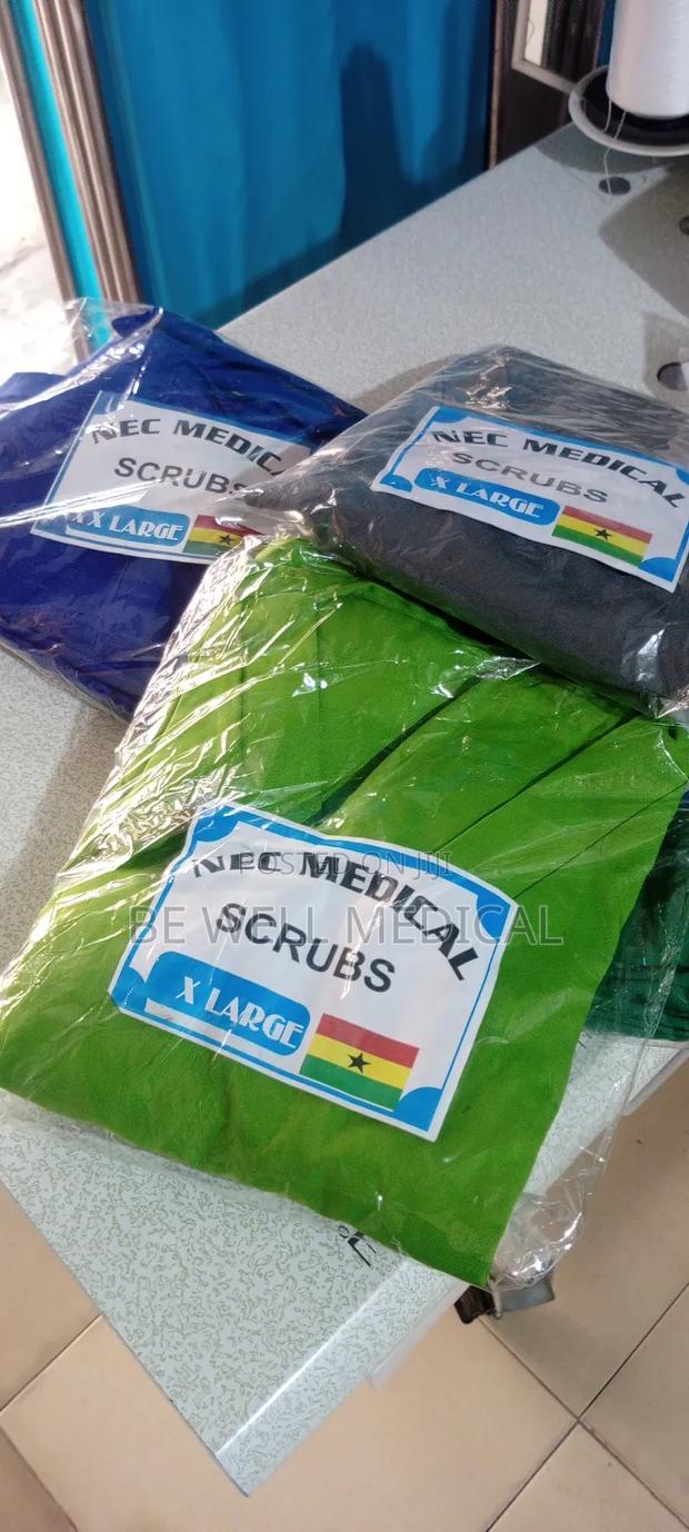 Medical Scrubs · Photo 2