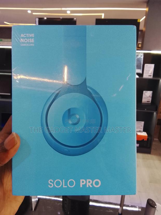 Beats Solo Pro