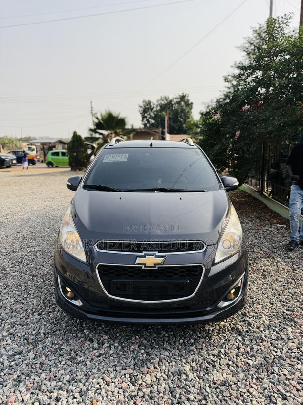 Chevrolet Spark 1LT 4dr Hatchback (1.2L 4cyl 5M) 2015 Gray