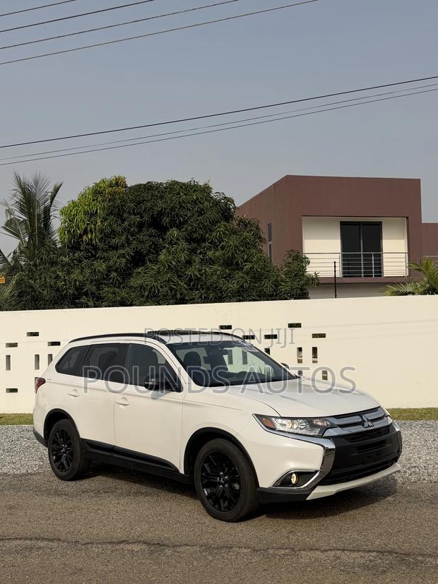 Mitsubishi Outlander SEL AWC 2018 White