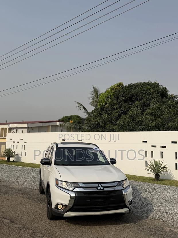 Mitsubishi Outlander SEL AWC 2018 White