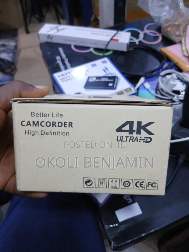 Digital Video Camera photo 8