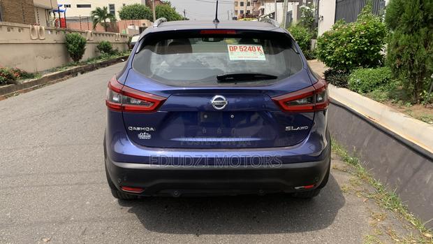 Nissan Qashqai 2020 Blue