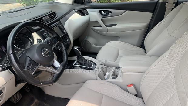 Nissan Qashqai 2020 Blue