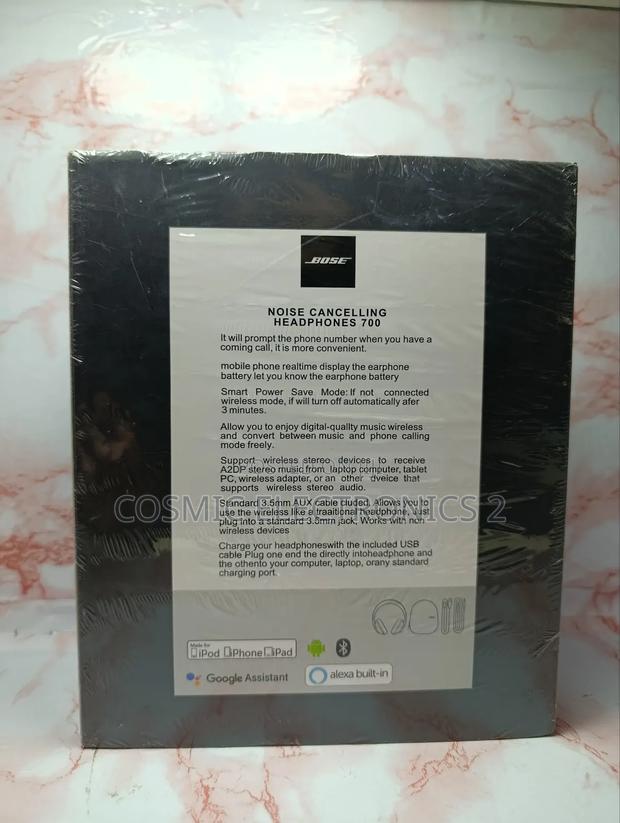 Bose Noise Cancelling Headphones 700 photo 4