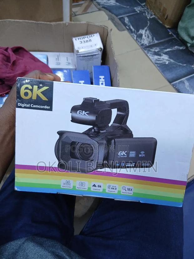 Digital Video Camera photo 2