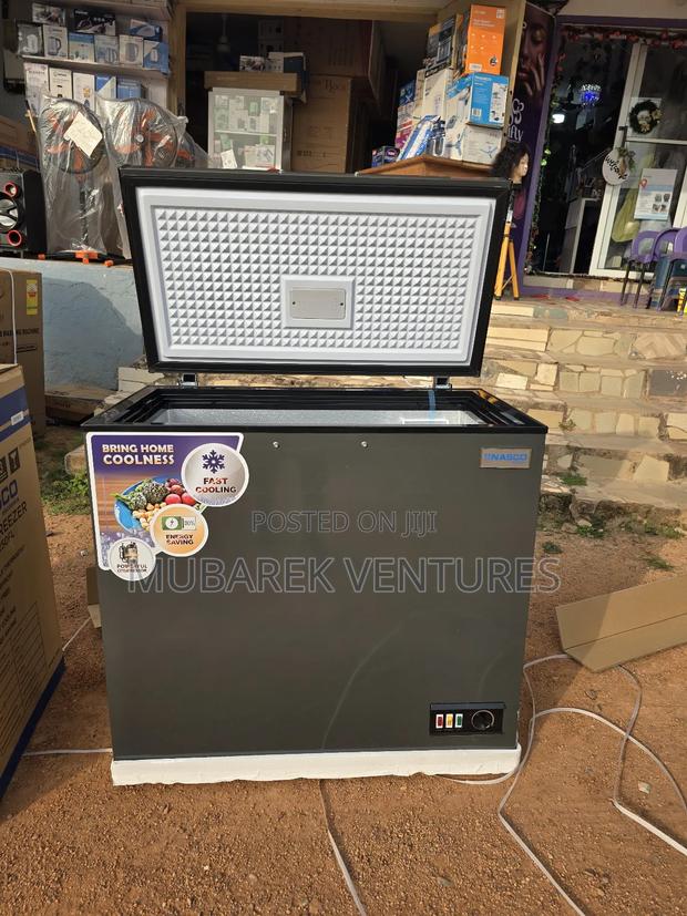 Nasco 200l Chest Freezer