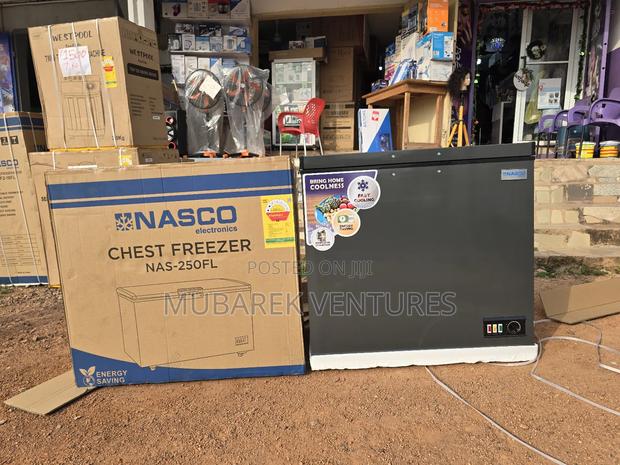 Nasco 200l Chest Freezer photo 2