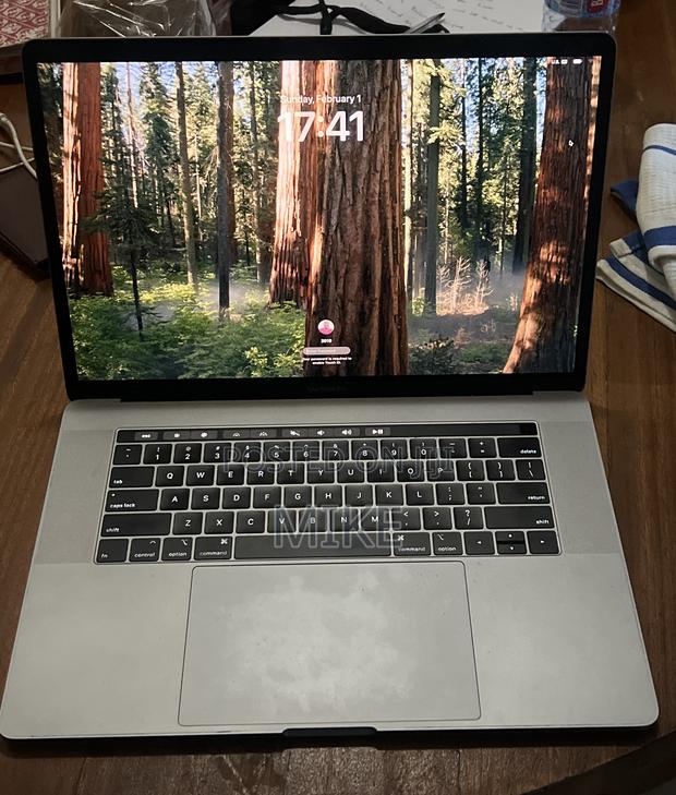 Laptop Apple MacBook Pro 2019 16GB Intel Core I7 SSD 512GB