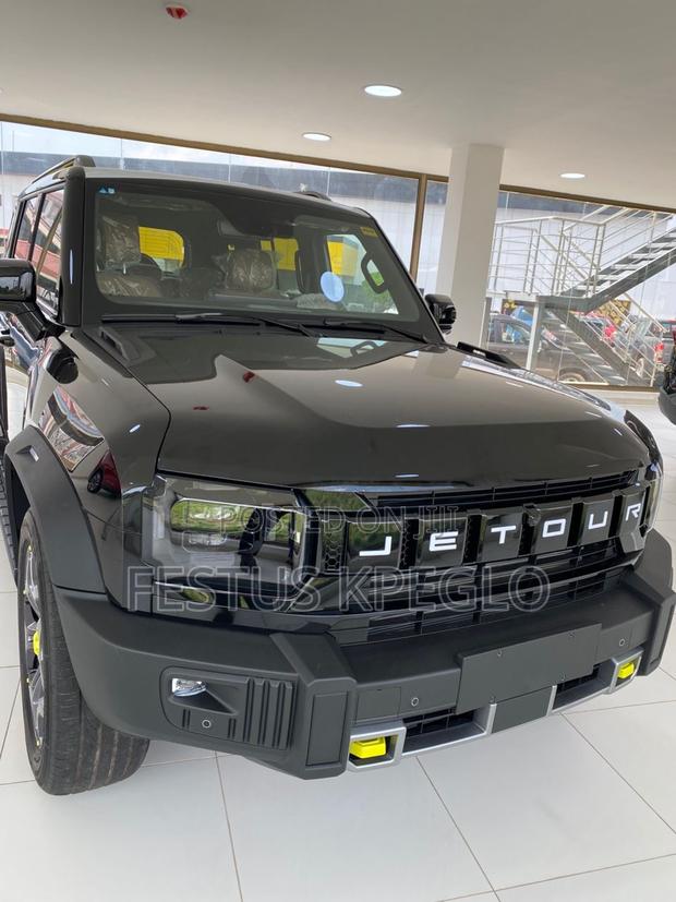 New Jetour T2 2.0 Petrol AWD 2025 Black photo 6