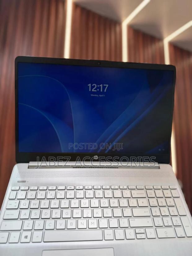 Laptop HP 15 8GB AMD Ryzen 5 SSD 256GB
