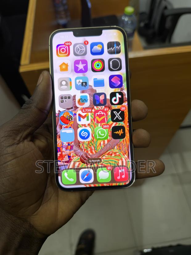 Apple iPhone 13 Pro 256 GB Gold photo 4