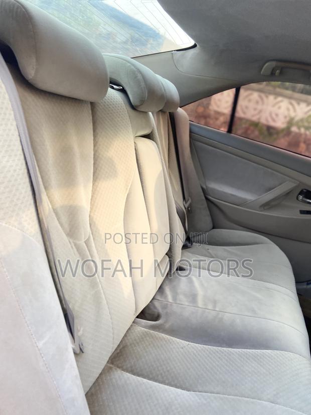 Toyota Camry 2010 Red