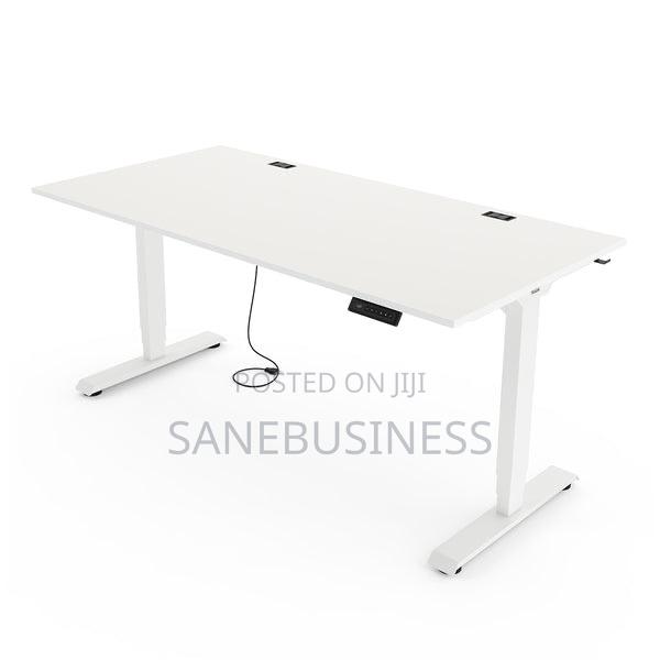 160x70 Electric Height Adjustable Table - Memory, Cup Headset Holder photo 2