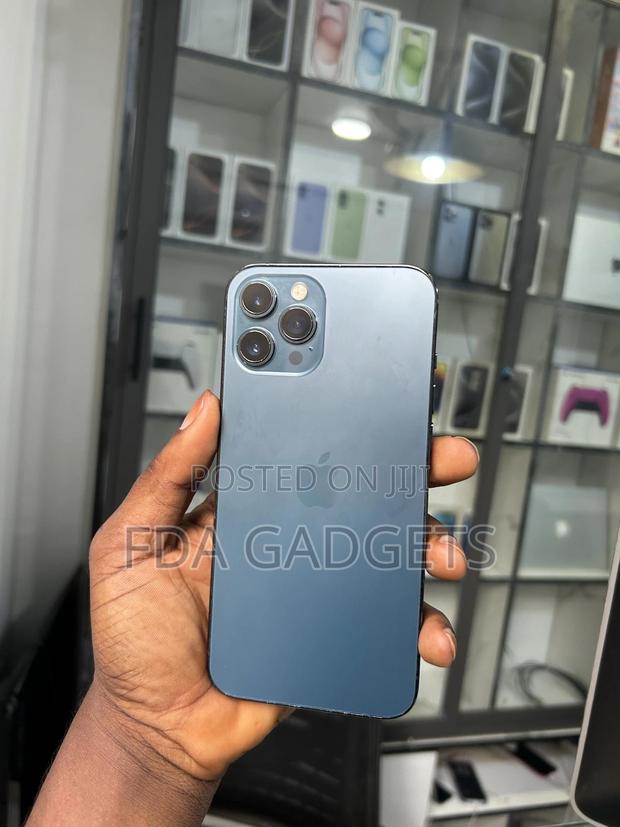 Apple iPhone 12 Pro Max 256 GB Blue photo 2