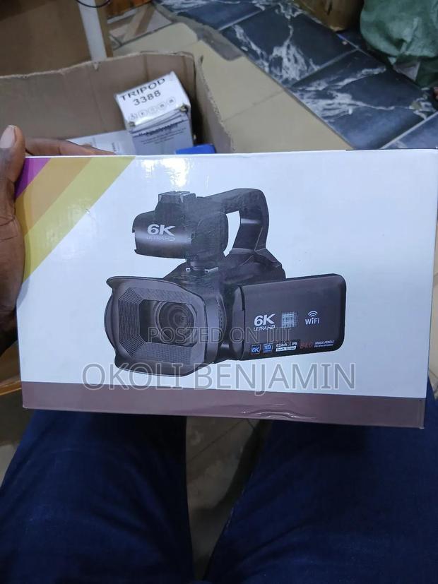 Digital Video Camera photo 3