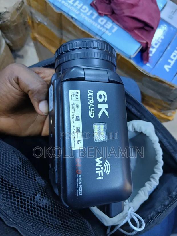 Digital Video Camera photo 4