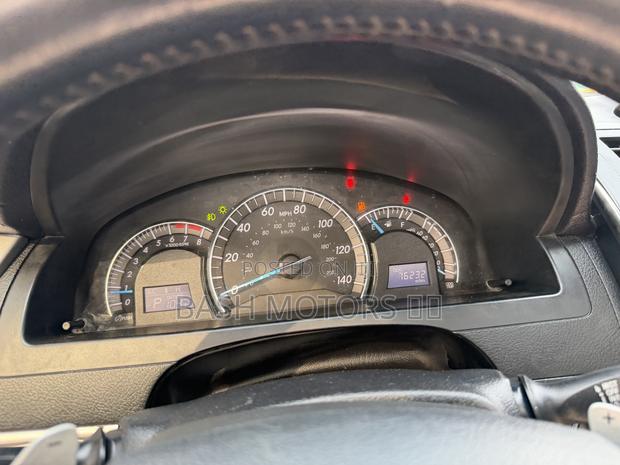 Toyota Camry SE 4dr Sedan (2.5L 4cyl 6A) 2014 White