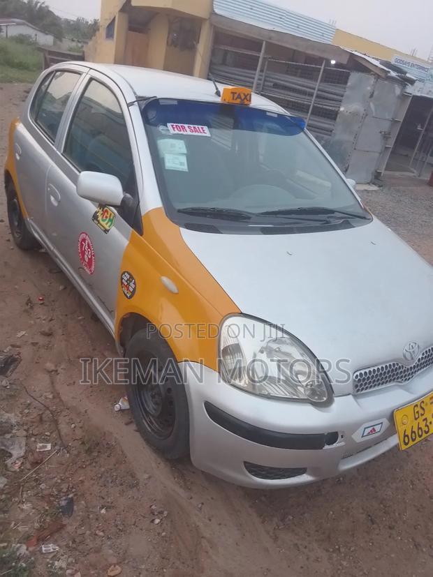 Toyota Yaris 1.4 2002 Silver