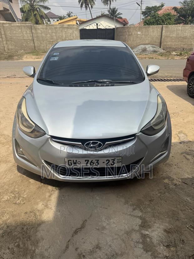 Hyundai Elantra 2014 Silver