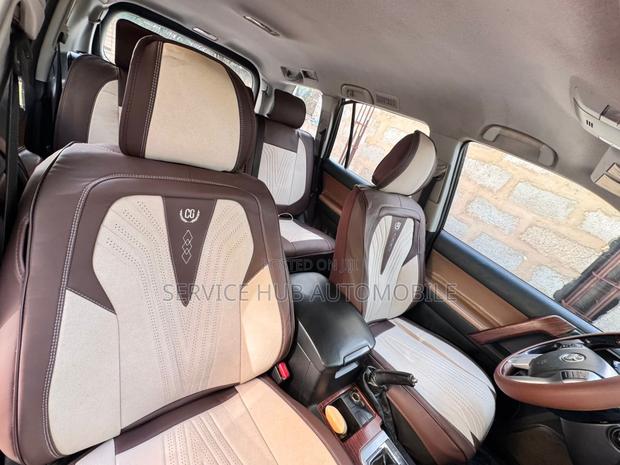 Toyota Land Cruiser Prado 3.0 D-4D (190 Hp) 7 seats 2016 Black photo 6