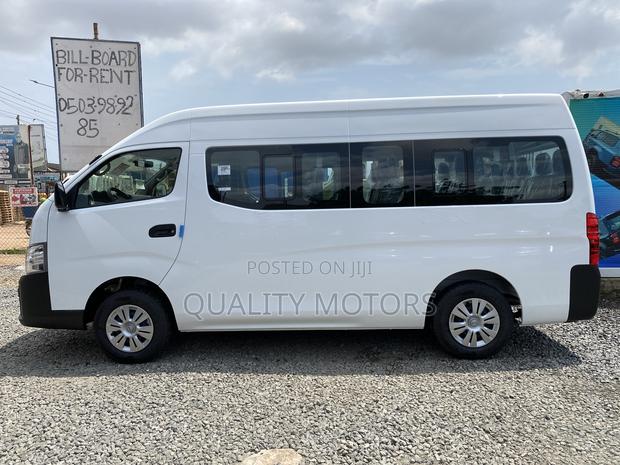 New Nissan Caravan (Urvan) 2025 White photo 6