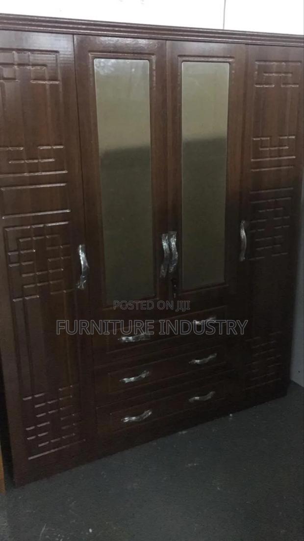 3 Door Wardrobe photo 6