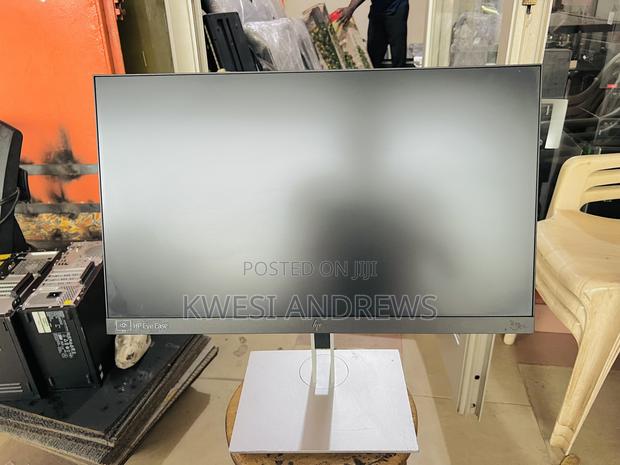 Hp Monitor 22 Inches photo 2