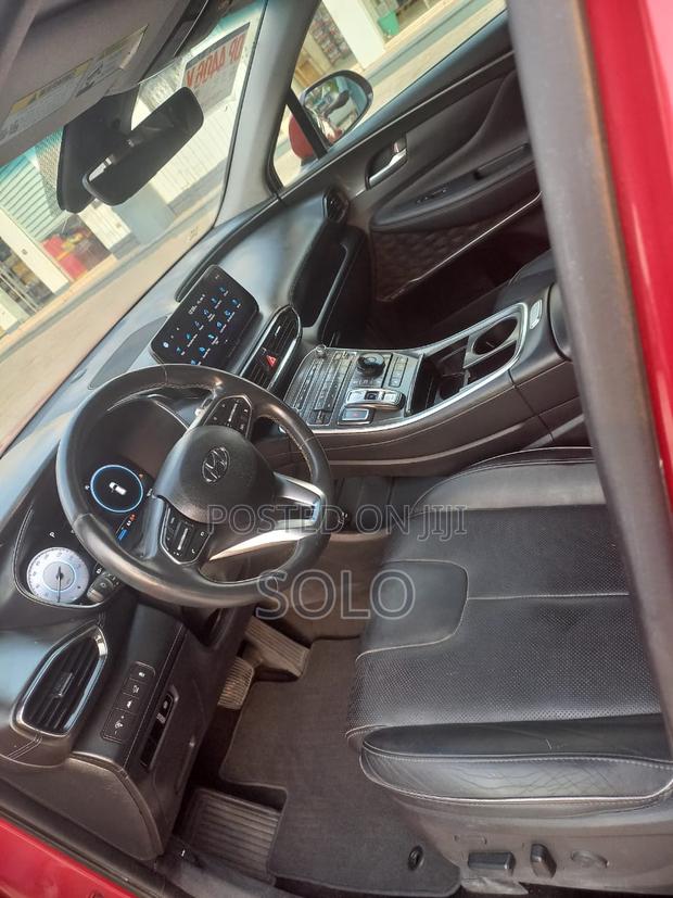 Hyundai Santa Fe Limited 2022 Red