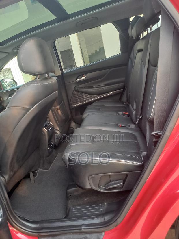 Hyundai Santa Fe Limited 2022 Red
