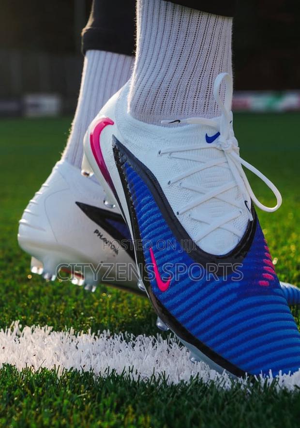 Nike Phantom Latest · Photo 4