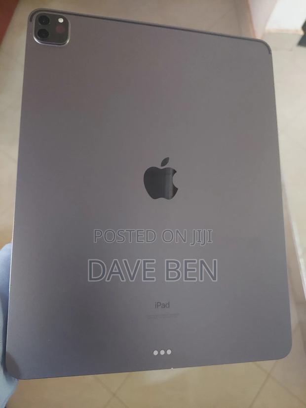 Apple iPad Pro 12.9 (2021) 256 GB Gray