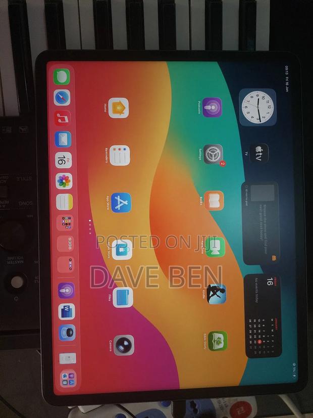 Apple iPad Pro 12.9 (2021) 256 GB Gray photo 3
