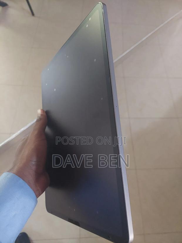 Apple iPad Pro 12.9 (2021) 256 GB Gray photo 5