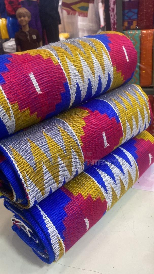 Ghanaian Bonwire Kente · Photo 4