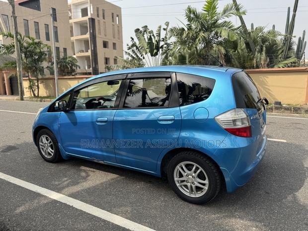 Honda Fit Automatic 2010 Blue photo 6