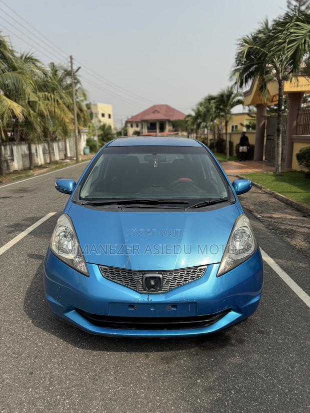 Honda Fit Automatic 2010 Blue