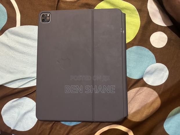 Apple iPad Pro 12.9 (2022) 128 GB Silver photo 3