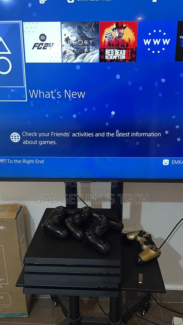 Ps4 Pro 1tb Storage 1 Controller Jailbreak photo 5