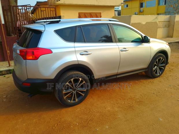 Toyota RAV4 2015 Silver