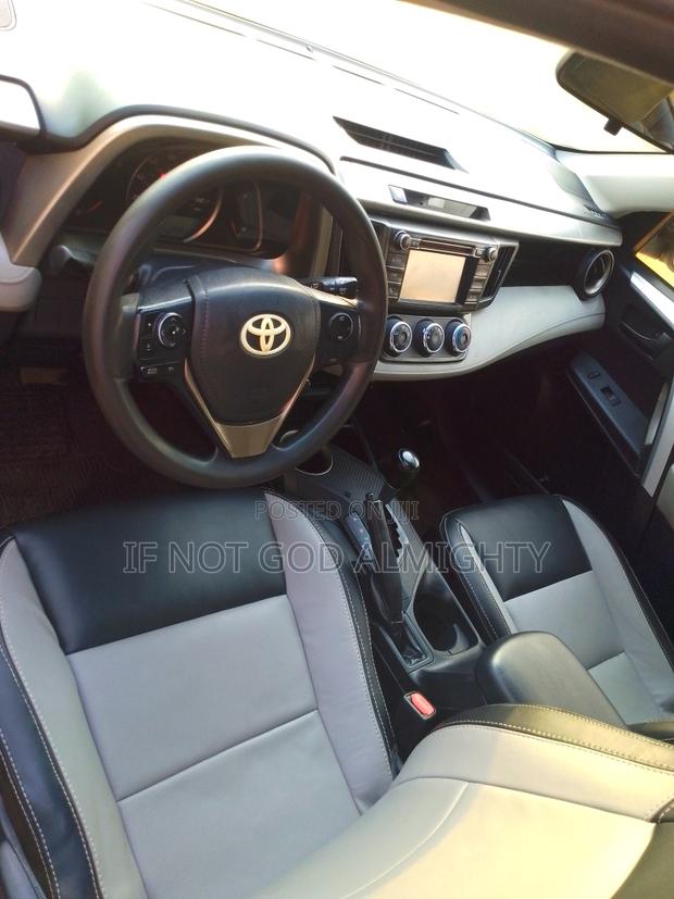 Toyota RAV4 2015 Silver