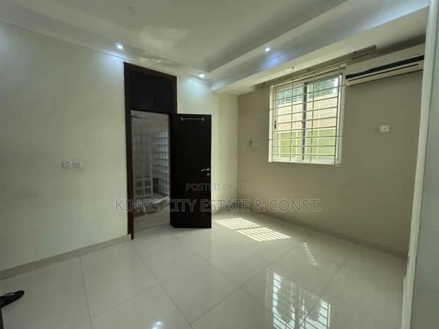 2bdrm Apartment in American Embassy, Cantonments for rent photo 2