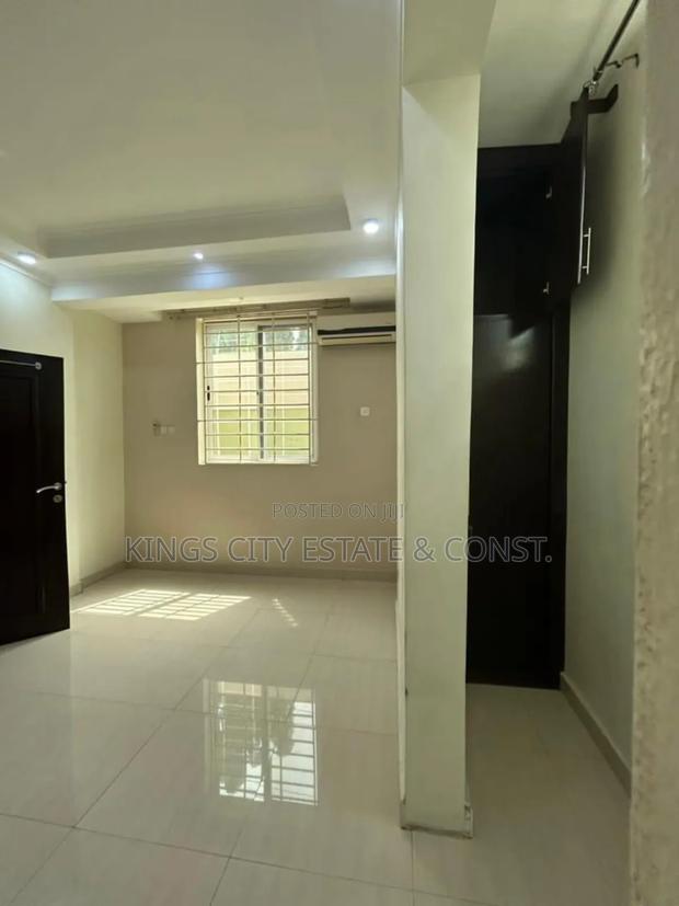 2bdrm Apartment in American Embassy, Cantonments for rent photo 9