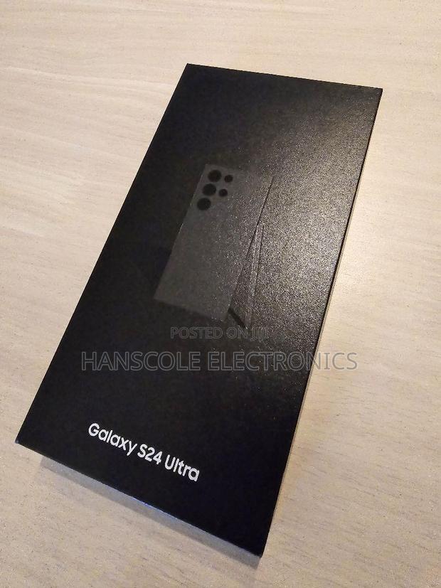 New Samsung Galaxy S24 Ultra 512 GB Black