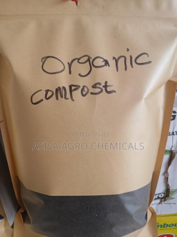 Organic Compost Fertilizer photo 2