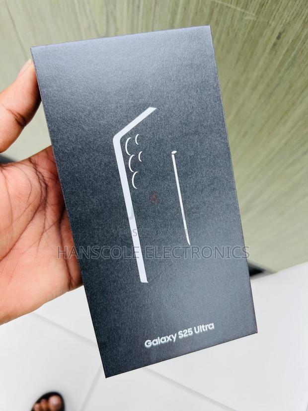 New Samsung Galaxy S25 Ultra 1 TB Black