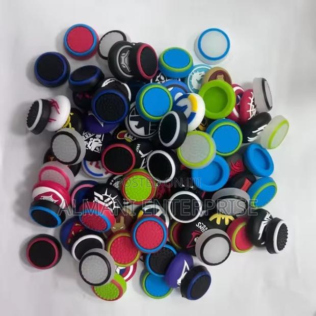 Designer Controller Analog Thumb Grips photo 2