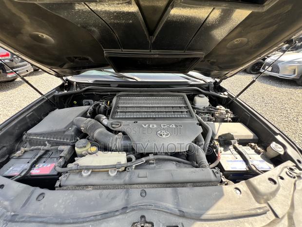 Toyota Land Cruiser 4.5 V8 VXR 2012 Black photo 13