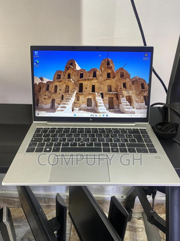 Laptop HP EliteBook 845 G8 16GB AMD Ryzen 5 SSD 256GB
