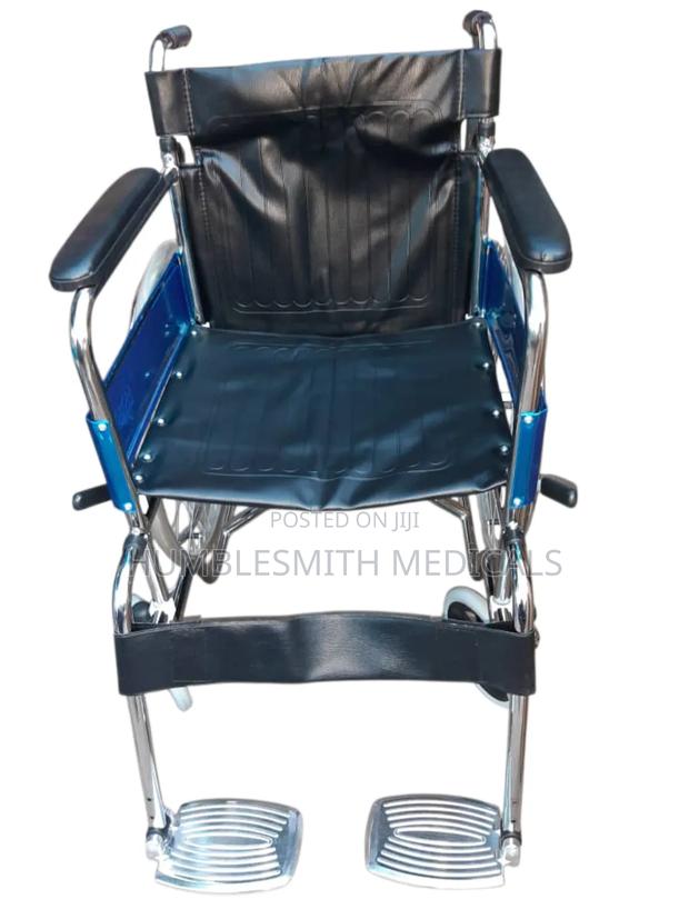 Normal Wheelchair · Photo 2